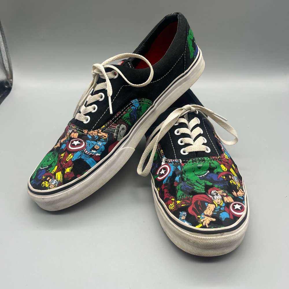 2013 Vans Era X Marvel The Avengers Comic Sneakers  Shoes Men's Size 12 Preowned